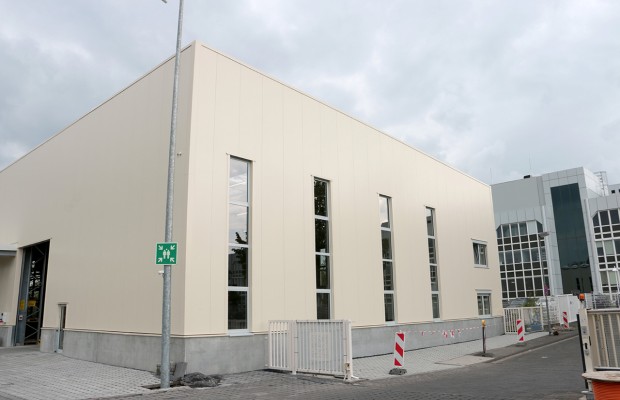 It is completed: The new spare parts distribution hall in Andernach has been officially in operation since 28 April.