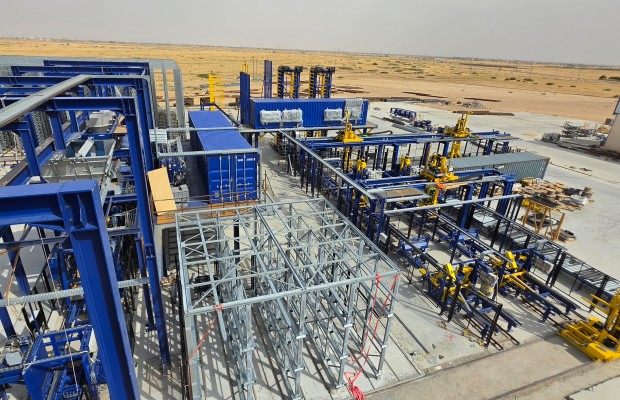The dimensions and complexity of the plant are becoming increasingly visible.